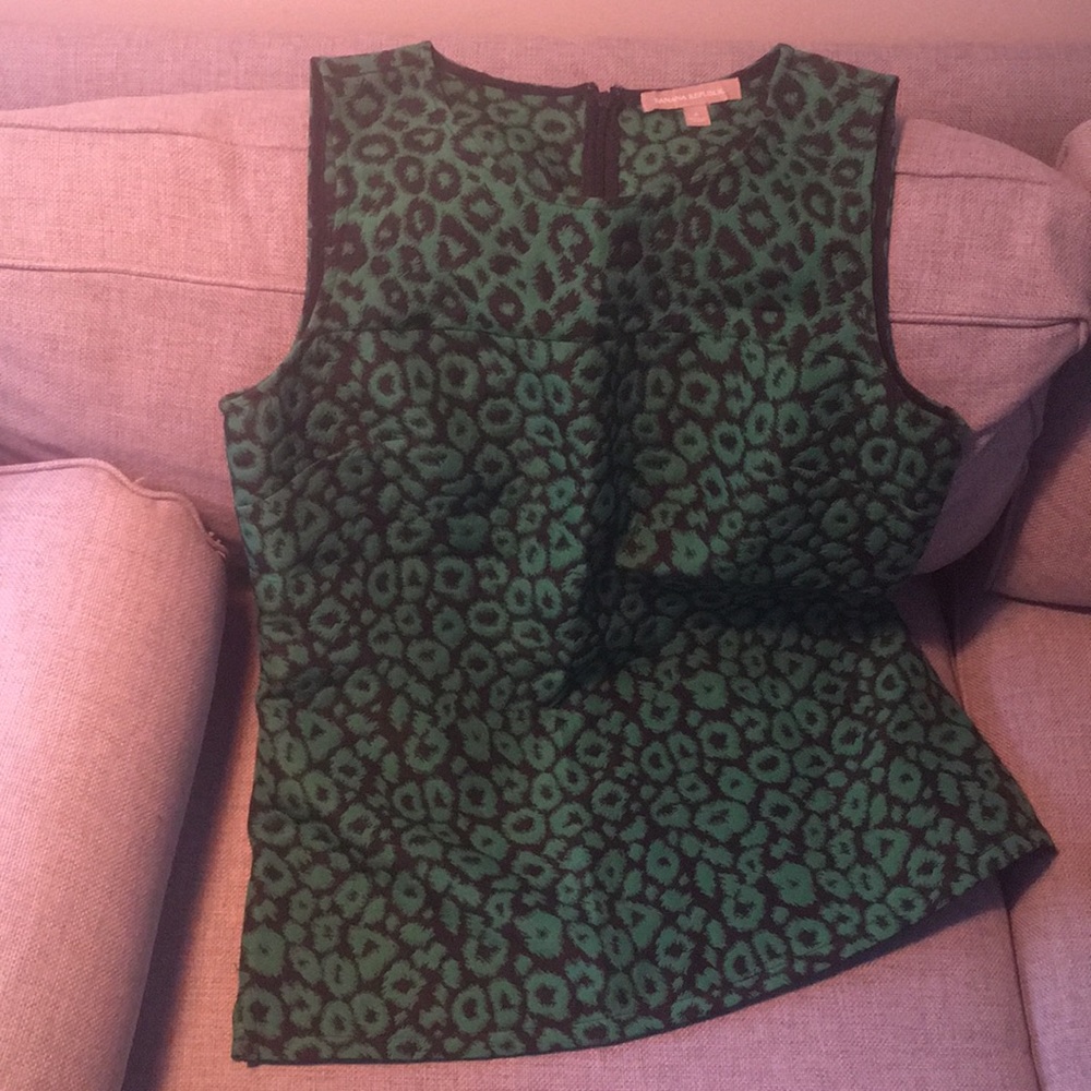 Banana Republic sleeveless top